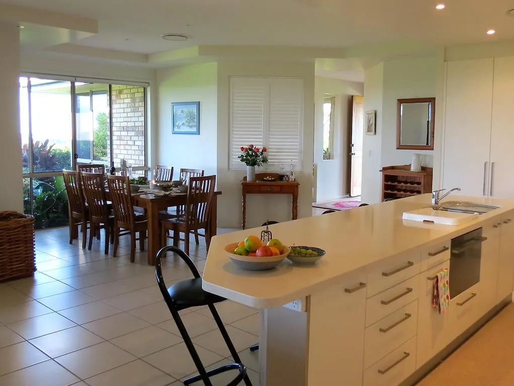 Maleny Springs Farm Hotel 4*,  Australia